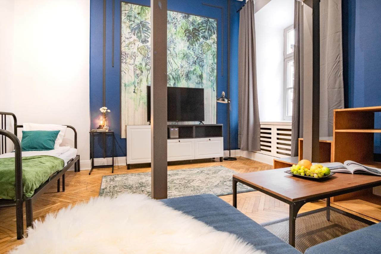 At Krakow Apartments Екстериор снимка