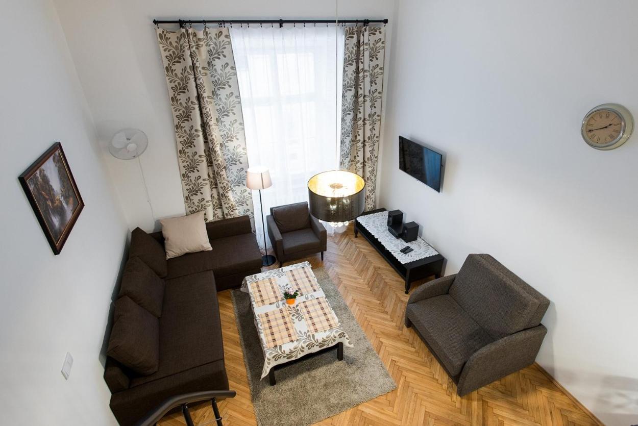 At Krakow Apartments Стая снимка
